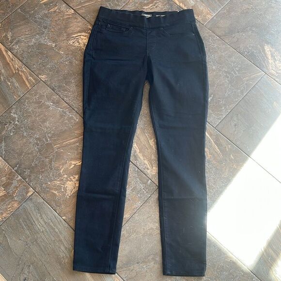 Signature Levi Strauss Gold Label Womens Totally Shaping Pull-On Skinny Jeans - Picture 5 of 16